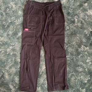 Black Dickie’s scrub pants. Medium